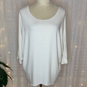 Yahada White Scoop Neck Dolman Long Sleeve Top